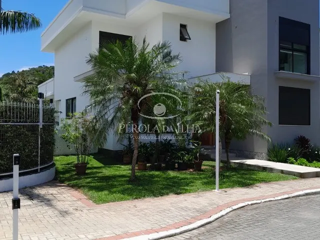 Imagem 16: Luxuosa Casa em Condomínio à Venda em Canasvieiras, Florianópolis-SC: 4 Quartos, 4