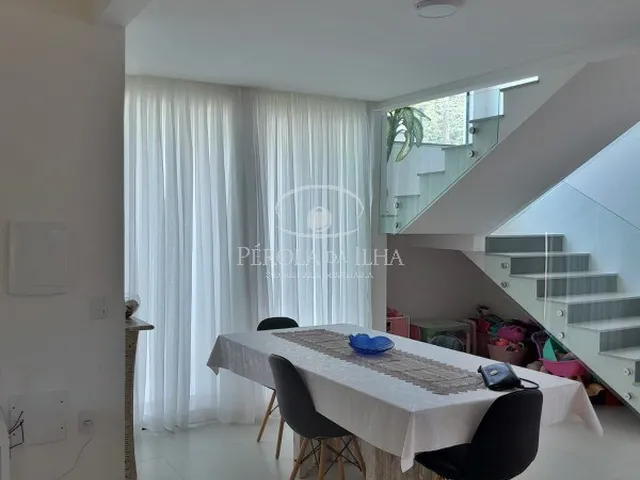 Imagem 9: Luxuosa Casa em Condomínio à Venda em Canasvieiras, Florianópolis-SC: 4 Quartos, 4