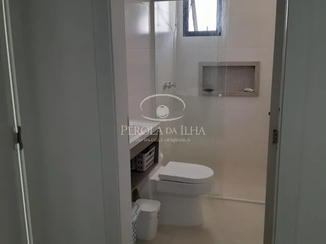 Imagem 10: Luxuosa Casa em Condomínio à Venda em Canasvieiras, Florianópolis-SC: 4 Quartos, 4
