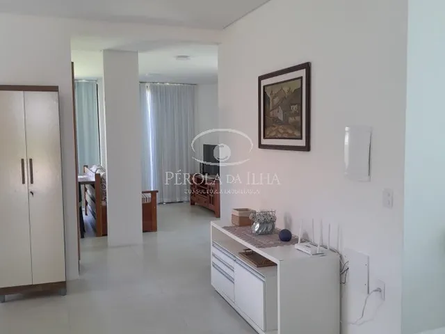 Imagem 2: Luxuosa Casa em Condomínio à Venda em Canasvieiras, Florianópolis-SC: 4 Quartos, 4