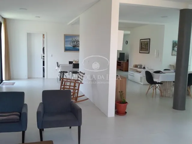 Imagem 14: Luxuosa Casa em Condomínio à Venda em Canasvieiras, Florianópolis-SC: 4 Quartos, 4