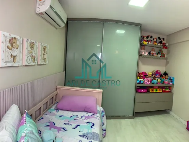 Imagem 3: Apartamento 4 suítes na Ponta Verde, na Segunda Quadra da Praia - Edifício Rodrigo