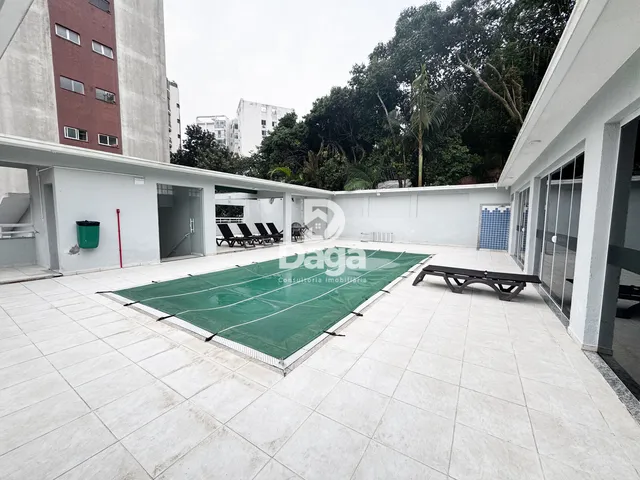 Imagem 8: Apartamento na Agronômica - 3 Dormitórios, Sendo 1 Suite - Florianópolis/Sc