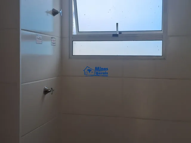 Imagem 2: Apartamento com 2 Dormitórios À Venda no Parque Interlagos - Sjc