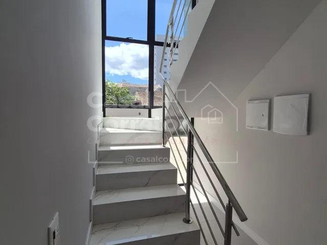 Imagem 3: Casa de 3 Dormitórios Sendo 1 Suíte em Condomínio Fechado