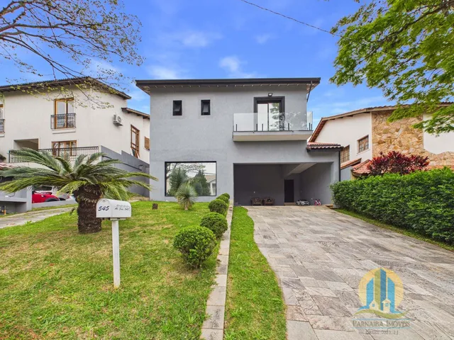 Imagem: A casa possui 4 Dormitórios, 3 Suítes, 5 Banheiros, 2