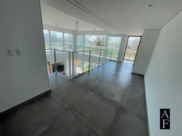 Imagem 6: Casa de Alto Padrão em Garopaba no Morrinhos