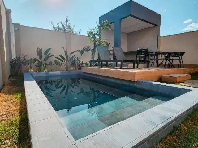 Imagem 9: Casa em Condomínio de Luxo com 3 Suítes e 2 Vagas em Santa Cruz 2, Cuiabá-MT
