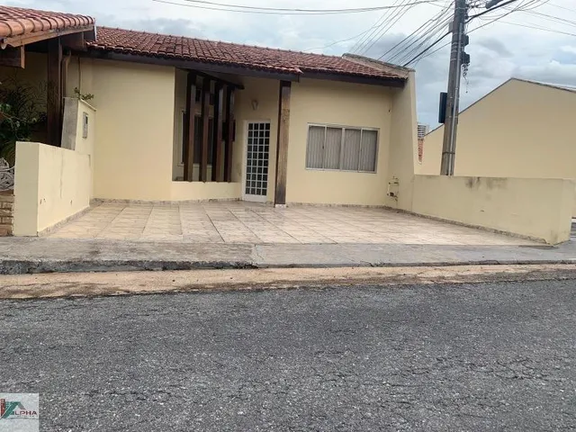 Imagem 2: Casa em condomínio à venda em Cuiabá-MT, Areão: 3 quartos, 1 suíte, 1 sala, 2