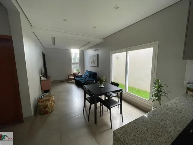 Imagem 9: Imóvel de Luxo à Venda em Cuiabá-MT: Casa com 2 Quartos, 1 Suíte, 1 Sala, 2
