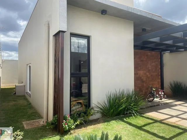 Imagem 15: Imóvel de Luxo à Venda em Cuiabá-MT: Casa com 2 Quartos, 1 Suíte, 1 Sala, 2