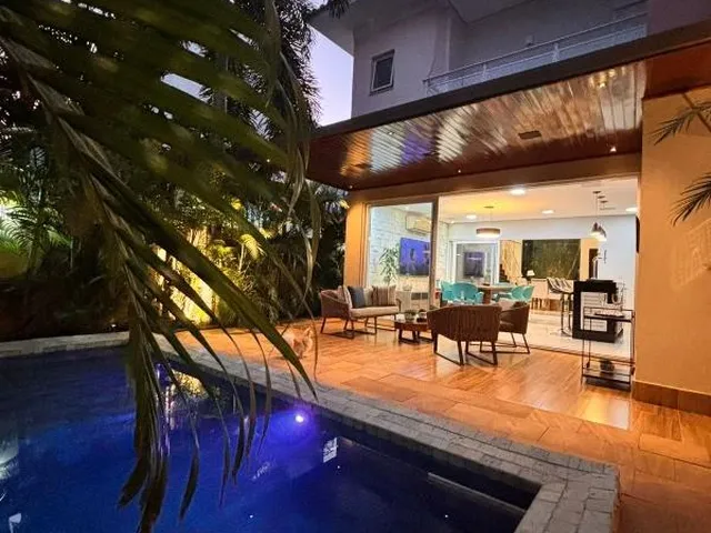 Imagem 2: Casa de Luxo em Condomínio no Jardim Imperial - Cuiabá-MT: 3 Quartos, 3 Suítes, 2