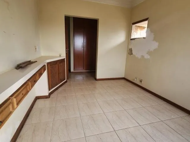 Imagem 8: Imperdível oportunidade: Apartamento de luxo com 3 suítes, 3 salas e 3 vagas de garagem