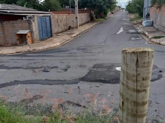 Imagem 2: Terreno à venda em Cuiabá-MT no Jardim Umuarama II, 250,00 m² de área!