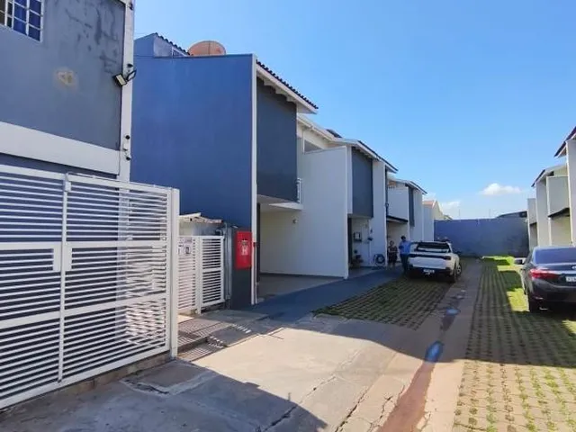 Imagem 5: Casa em Condomínio à Venda em Cuiabá-MT: 3 Quartos, 1 Suíte, 1 Sala, 3 Banheiros, 2