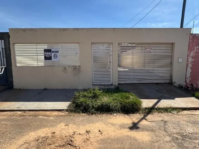 Imagem: A casa em condomínio possui 2 Dormitórios, 1 Vaga na