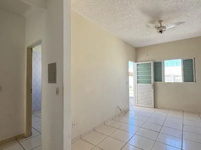 Imagem 13: Casa em Condomínio à venda em Morada da Serra, Cuiabá-MT: 2 quartos, 1 sala, 1 vaga e