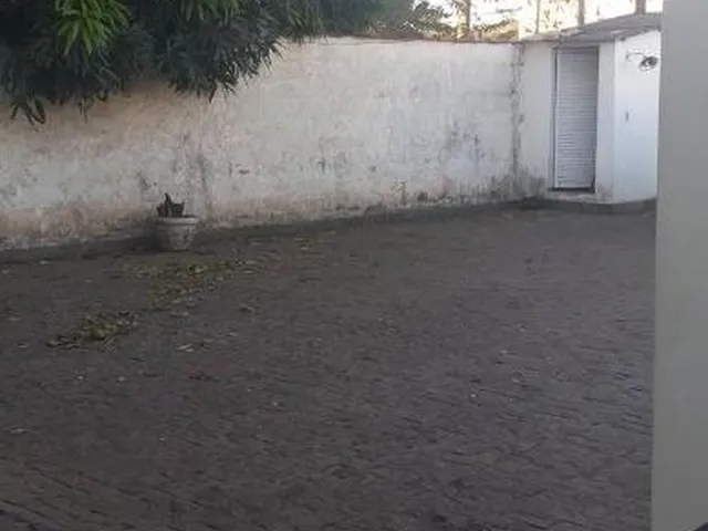 Imagem 12: Casa Comercial de Luxo no Centro Sul de Varzea Grande-MT: 3 Quartos, 2 Suítes, 3 Salas