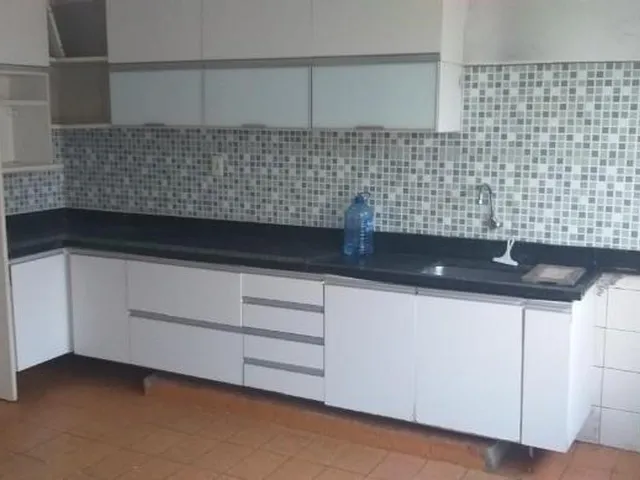 Imagem 5: Casa Comercial de Luxo no Centro Sul de Varzea Grande-MT: 3 Quartos, 2 Suítes, 3 Salas