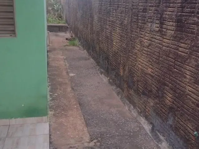 Imagem 8: Imperdível oportunidade: Casa à venda em Cuiabá-MT, bairro Jardim Industriário - 3