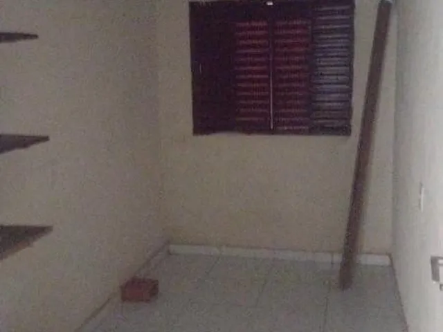 Imagem 7: Imperdível oportunidade: Casa à venda em Cuiabá-MT, bairro Jardim Industriário - 3