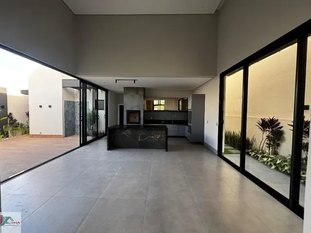Imagem 5: Casa em condomínio de luxo: 3 quartos, 3 suítes, 3 salas, 4 banheiros, 4 vagas de