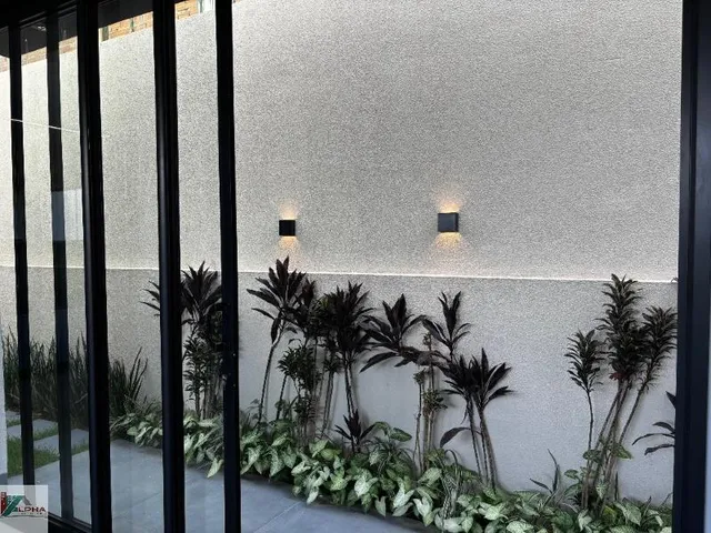 Imagem 13: Casa em condomínio de luxo: 3 quartos, 3 suítes, 3 salas, 4 banheiros, 4 vagas de