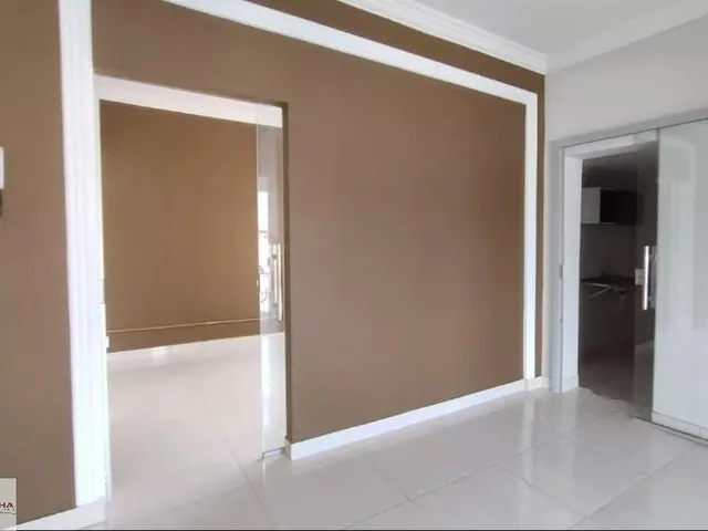 Imagem 7: Imperdível oportunidade: Casa de alto padrão com 4 quartos e 285m² no Jardim Cuiabá