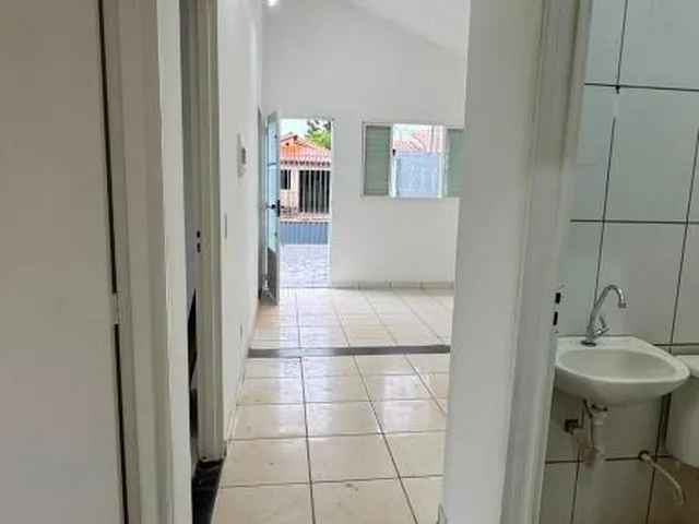 Imagem 5: Casa à venda em Várzea Grande-MT, bairro Jose Carlos Guimarães, 3 quartos, 2