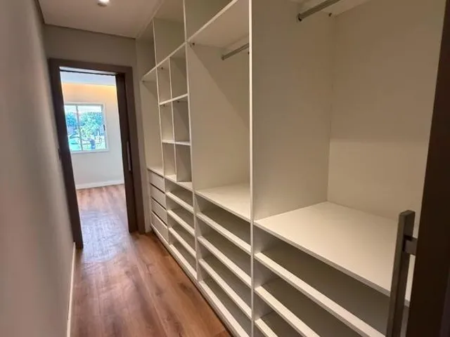 Imagem 2: Casa de condomínio à venda em Várzea Grande-MT, bairro Petrópolis: 2 quartos, 1
