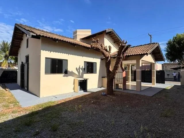 Imagem: Casa à venda em Nova Mutum-MT, Bairro Lírio