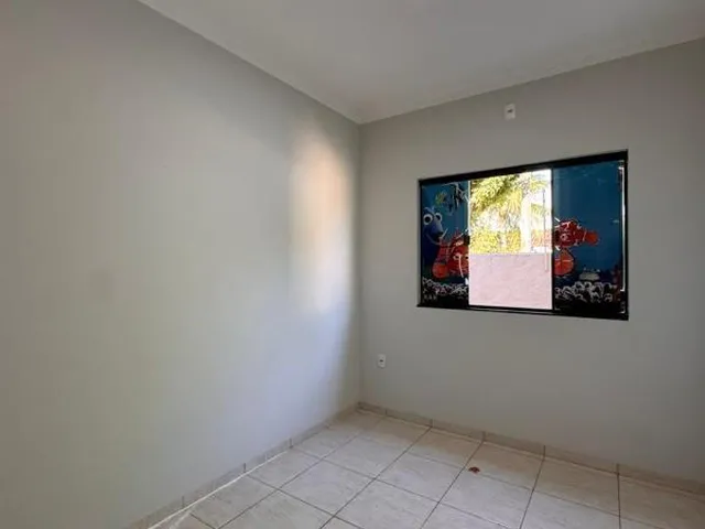 Imagem 16: Casa à venda em Nova Mutum-MT, Bairro Lírio do Campos: 3 quartos, 1 suíte, 1 sala, 2