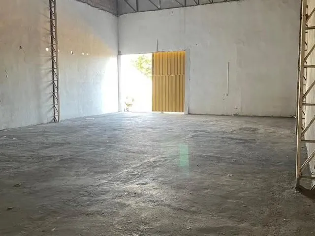 Imagem 2: BARRACÃO COMERCIAL em Cuiabá - Mato Grosso, Renascer