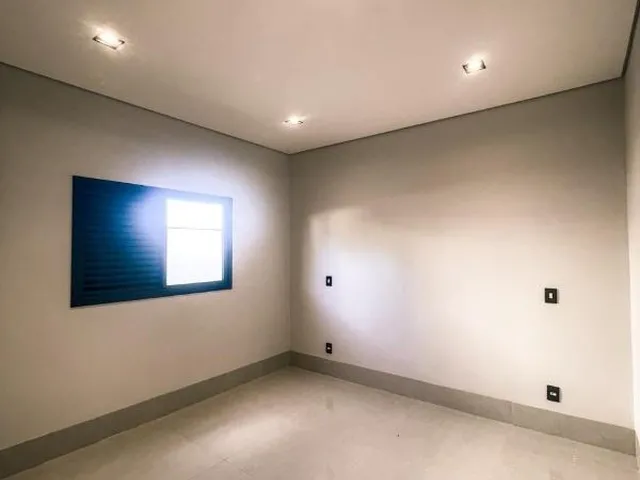 Imagem 10: Casa de Condomínio de Luxo à Venda em Cuiabá-MT, São João Del Rey: 3 Quartos, 3