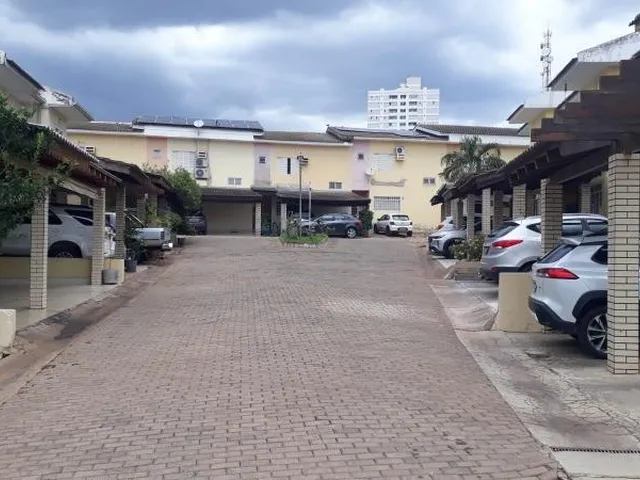 Imagem: Casa de alto padrão em condomínio no Areão