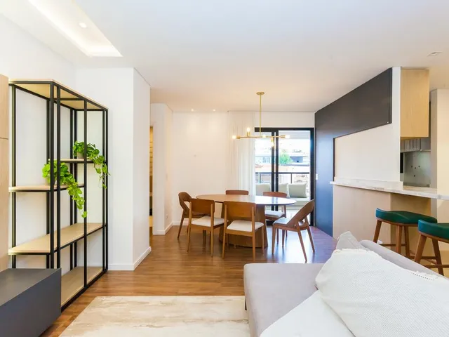 Imagem 3: Apartamento para Venda em Curitiba / PR no bairro Bacacheri