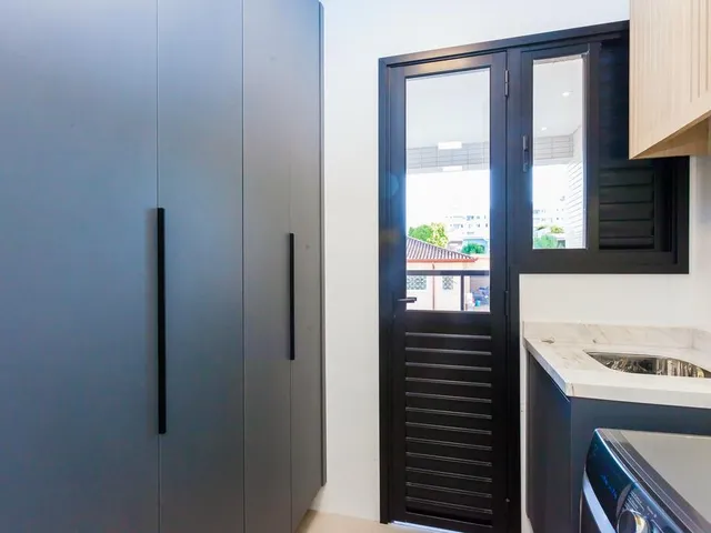 Imagem 9: Apartamento para Venda em Curitiba / PR no bairro Bacacheri