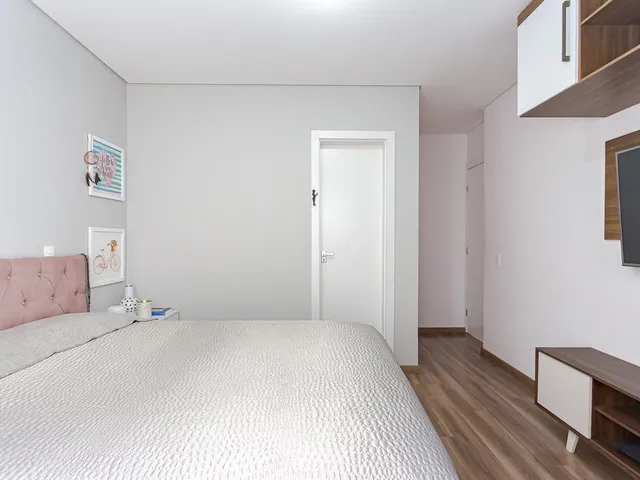 Imagem 3: Casa em Condomínio para Venda em Curitiba / PR no bairro Xaxim