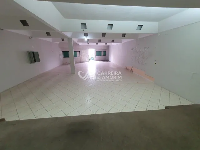 Imagem: Alugo Ponto, Salão Comercial com 320 M²