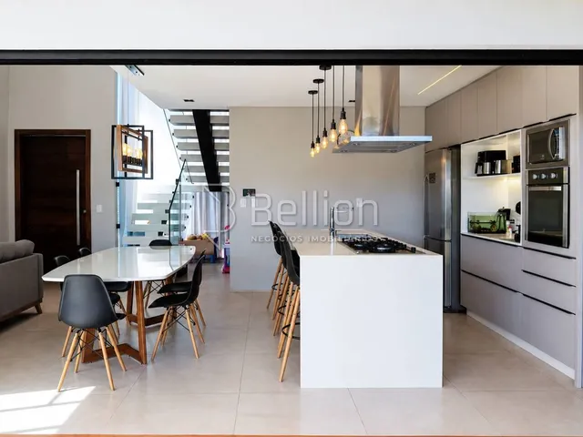 Imagem 11: Casa de Alto Padrão, semi mobiliada à Venda na Divinéia em Rio dos Cedros