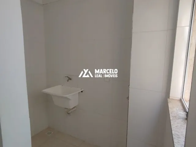Imagem 8: Alugo Excelente Apartamento no 1º Andar do Edifício Cíntia – Candeias