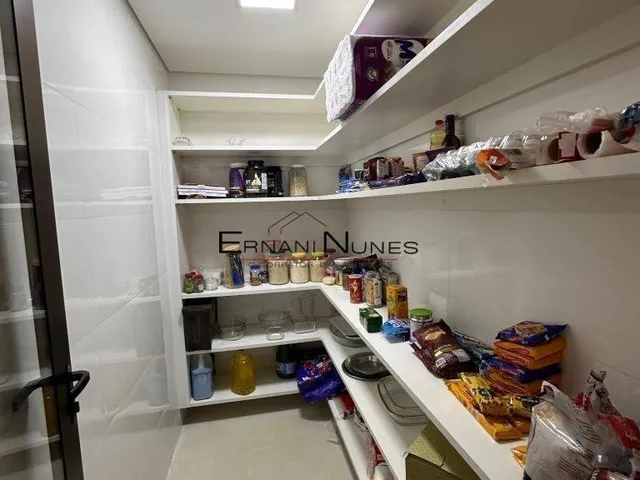 Imagem 5: Casa no Park Way Quadra 1 composta por 3 suítes 6 banheiros lote de 650 mt e lazer NÃO