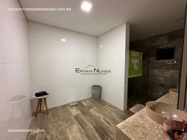 Imagem 10: Casa no Park Way Quadra 1 composta por 3 suítes 6 banheiros lote de 650 mt e lazer NÃO