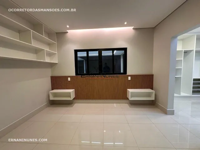Imagem 4: Casa no Park Way Quadra 1 Composta por 3 suítes 5 banheiros lote de 650 mt e lazer NÃO