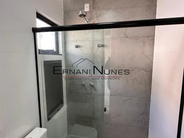 Imagem 3: Casa em Arniqueira Composta por 4 suítes 6 banheiros lote 800 mt e lazer