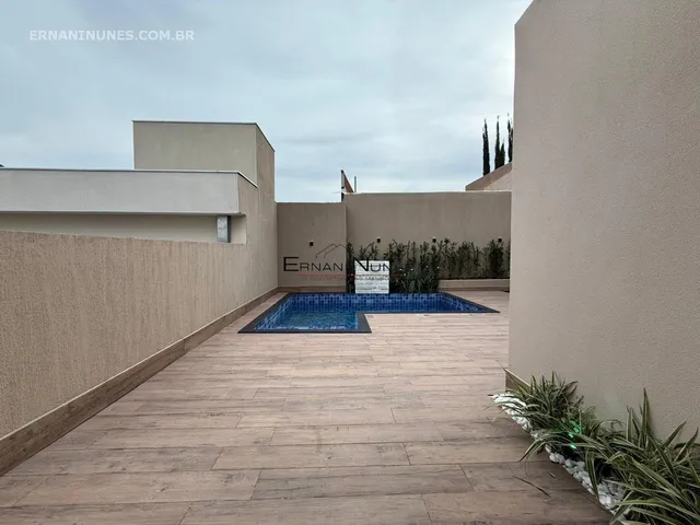 Imagem 15: CASA ARNNIQUEIRAS CONJUNTO 4- 3 SUÍTES- 300 MTS