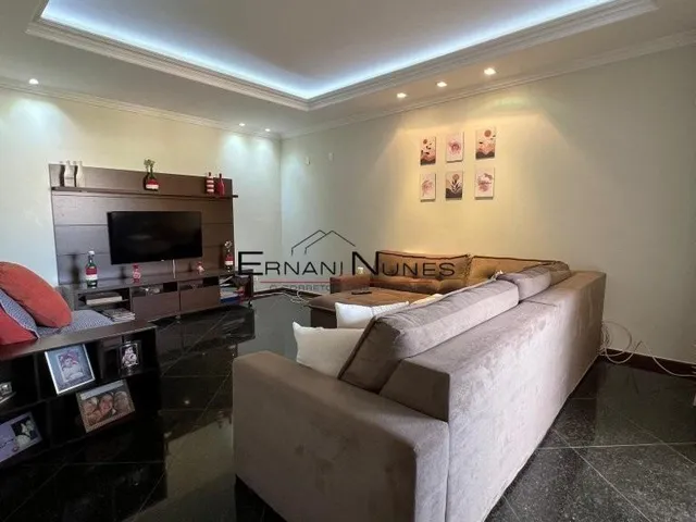 Imagem 12: Casa Alto Padrão PARK WAY QD 8 com 5 Suítes