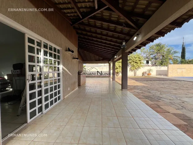 Imagem 7: Casa Alto Padrão PARK WAY QD 8 com 5 Suítes