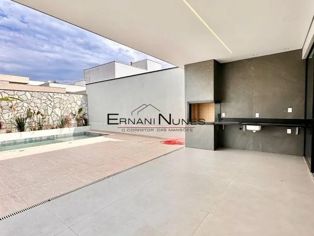 Imagem 4: CASA ARNIQUEIRAS- 3 SUÍTES- 430 MTS- ESPAÇO GOURMET COMPLETO