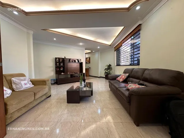 Imagem 2: Casa Vicente Pires composta por 4 quartos 6 banheiros lote de 800 mt e lazer